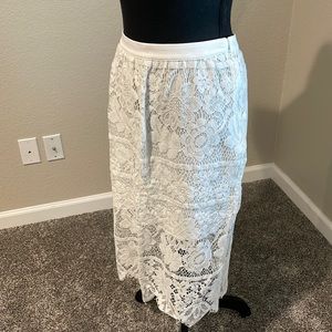 Whit Lace Midi